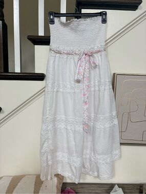 Victorias Secret Summer Strapless Beqch Princess Dress w/ Pink Floral Tie Bow